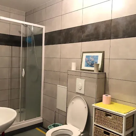 Logement Entier Proche Gare Et Centre Ville Mulhouse